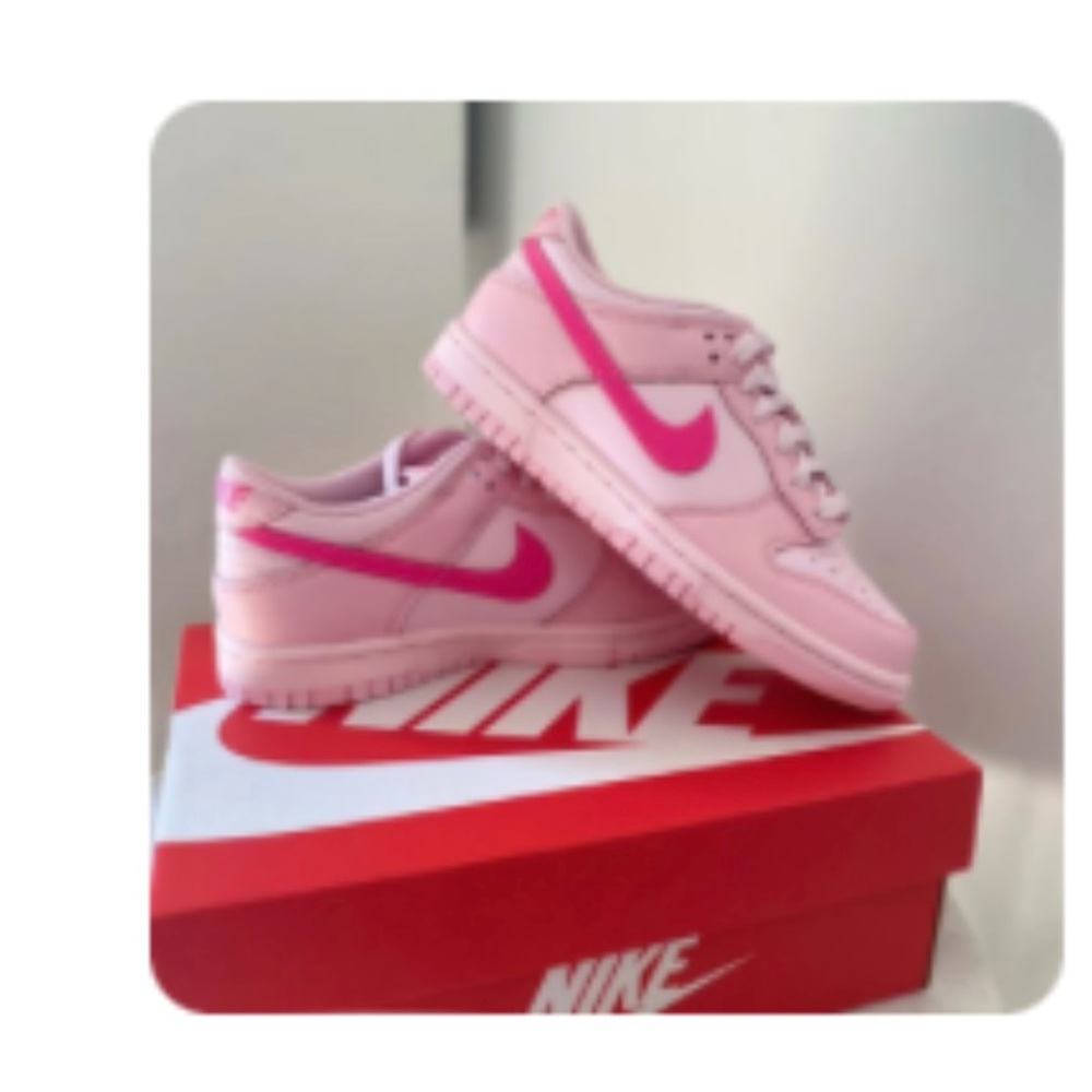 Pink Dunks